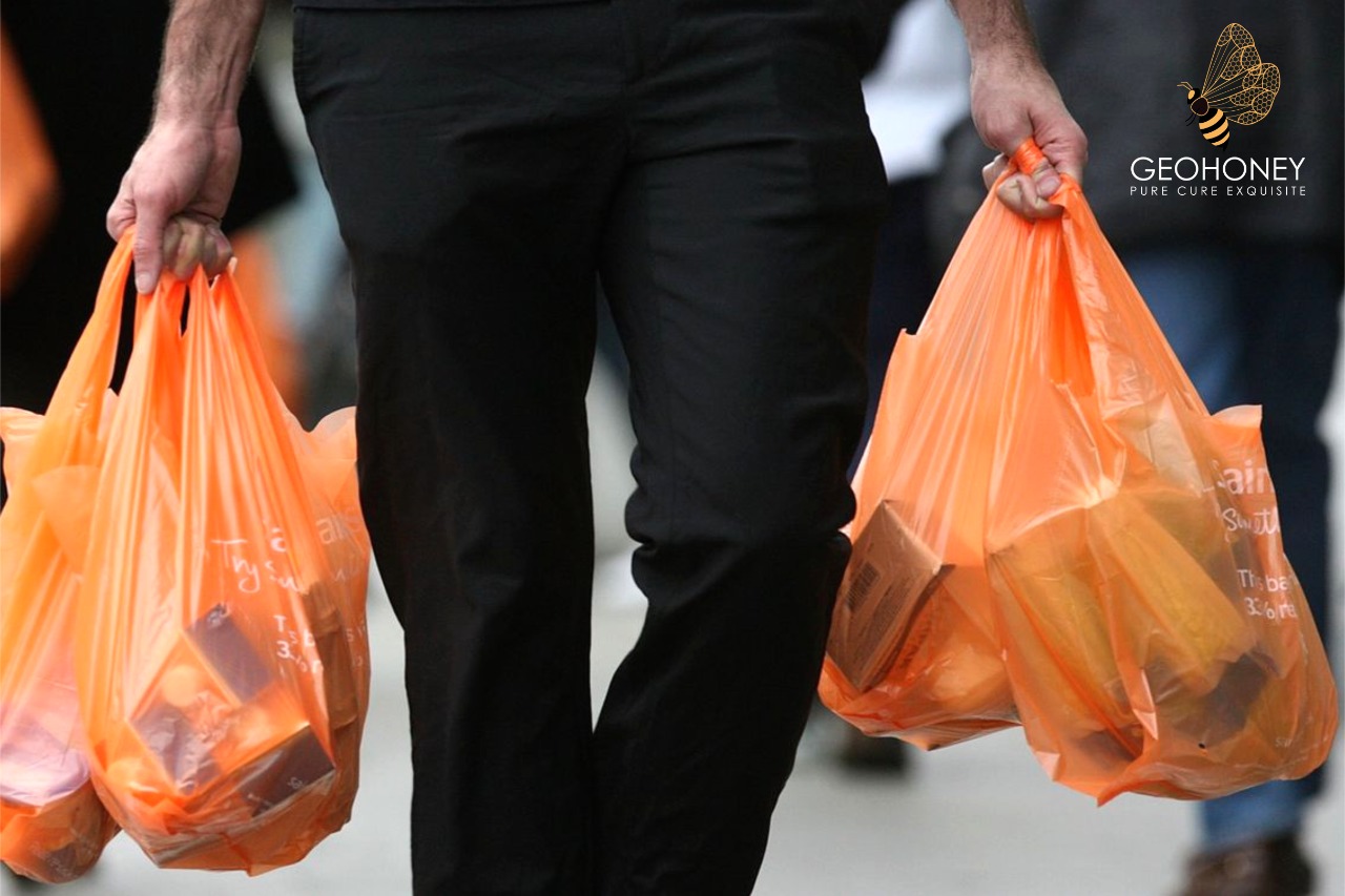 Oman Banned Import of Plastic Bags to safeguard Environment